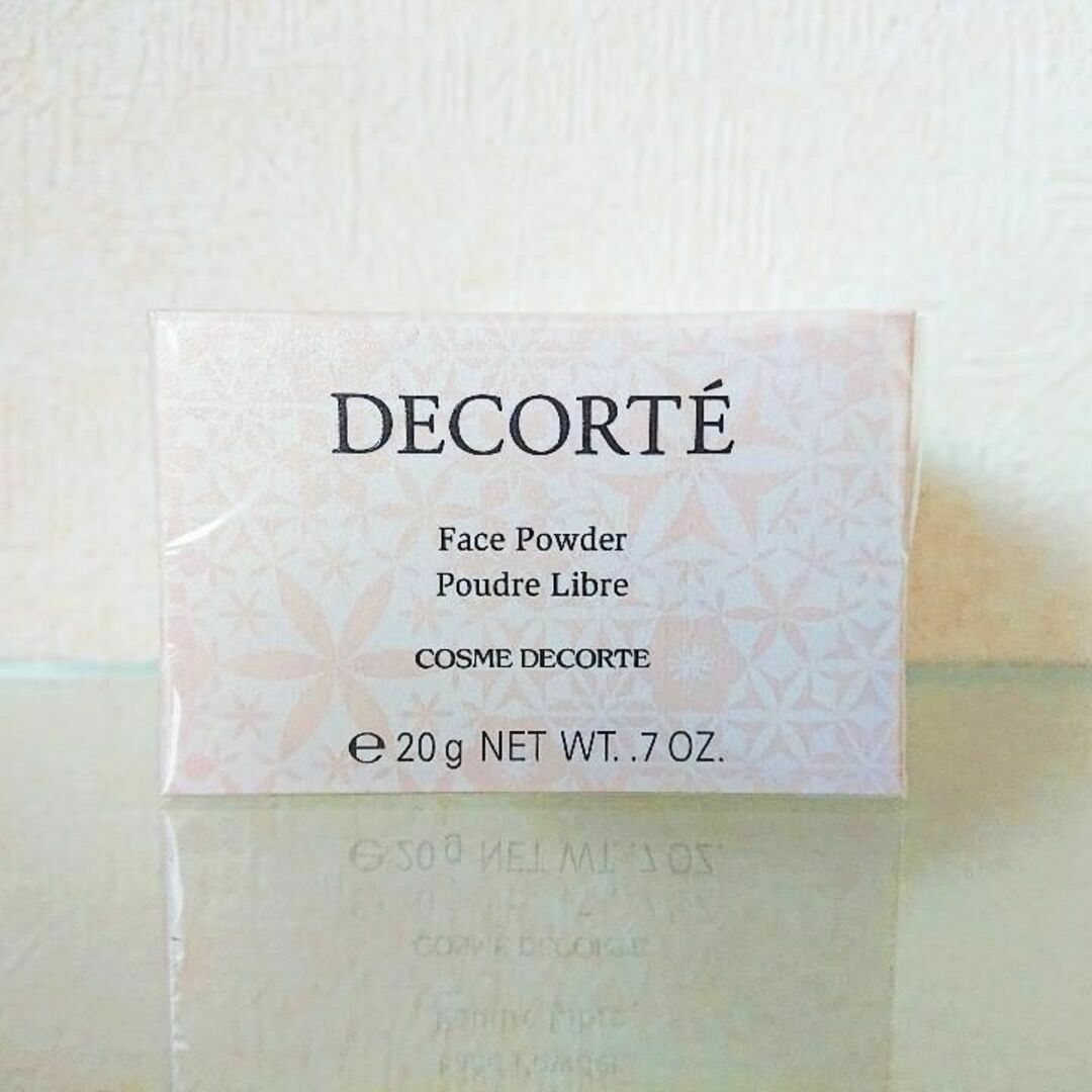 COSME DECORTE(コスメデコルテ)のコスメデコルテ フェイスパウダー 80 パフ付き COSME DECORTE コスメ/美容のベースメイク/化粧品(フェイスパウダー)の商品写真