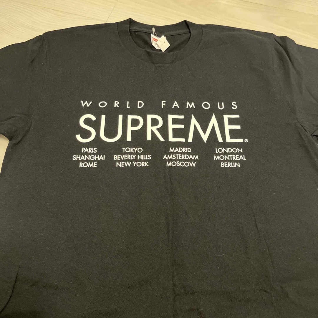 supreme WORLD famous tee