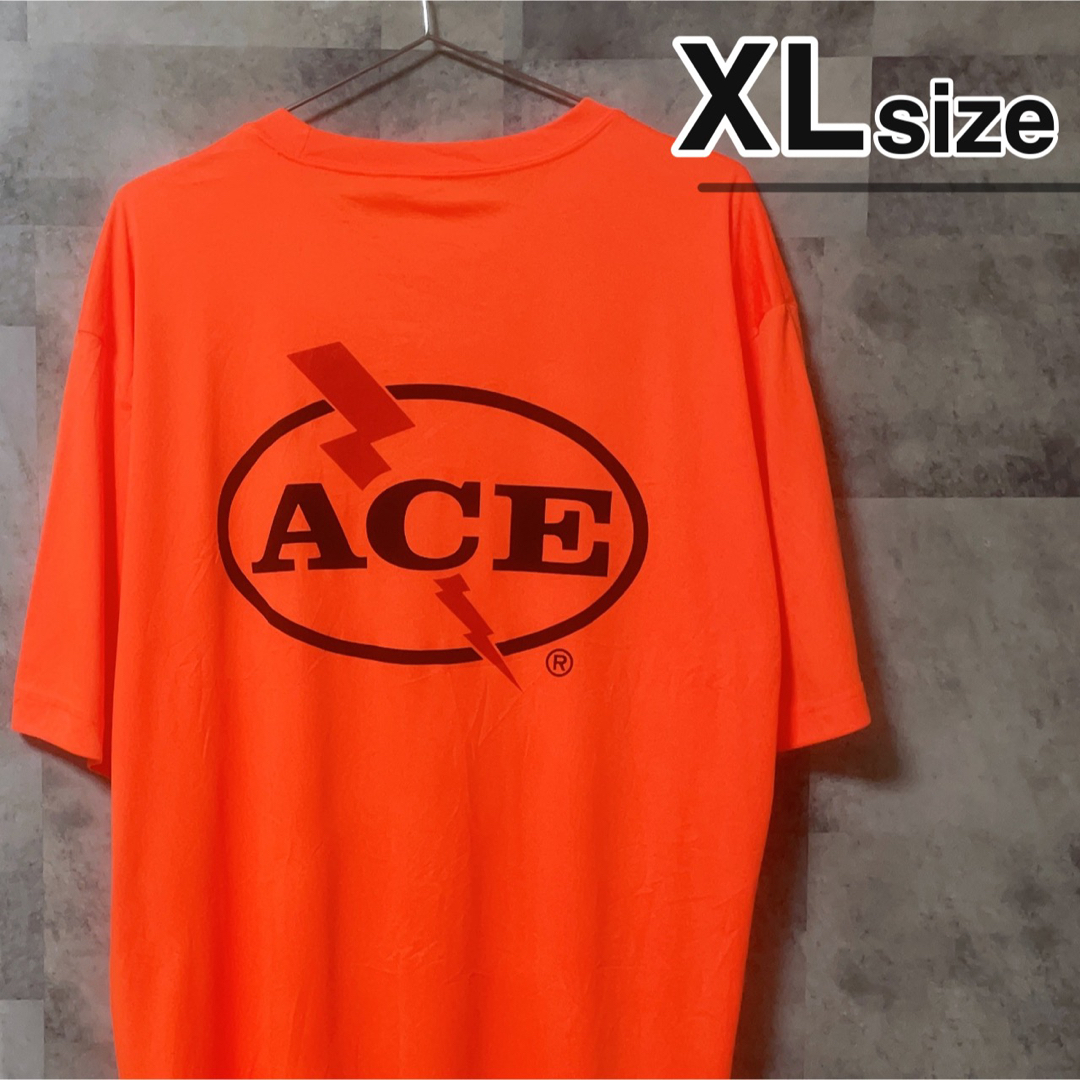 Tシャツ　XLサイズ　オレンジ　プリント　ロゴ　USA古着　半袖　ACE エース メンズのトップス(Tシャツ/カットソー(半袖/袖なし))の商品写真