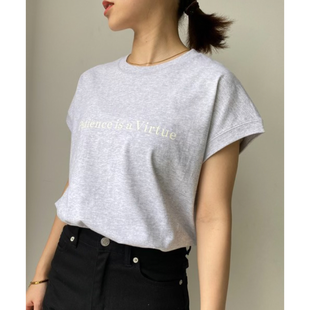 LOWRYS FARM(ローリーズファーム)のノースリーブ　Tシャツ　ロゴT ローリーズファーム　ニコアンド　カスタネ　ザラ レディースのトップス(Tシャツ(半袖/袖なし))の商品写真