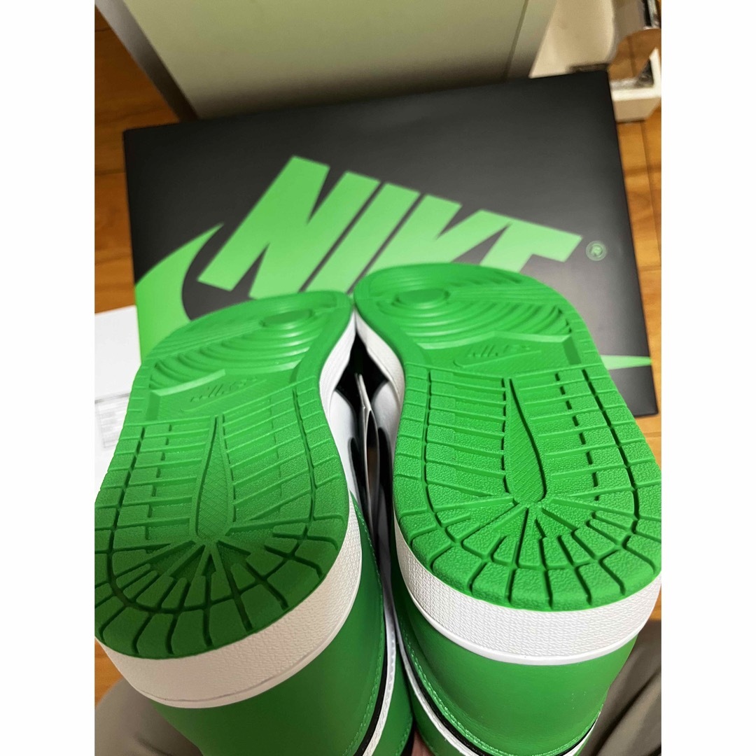 Jordan Brand（NIKE）(ジョーダン)のNike Air Jordan 1 Lucky Green メンズの靴/シューズ(スニーカー)の商品写真