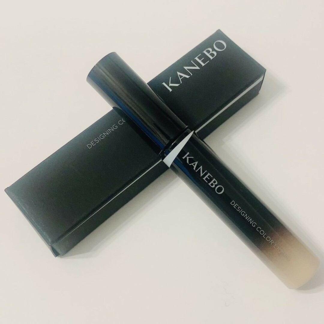 Kanebo(カネボウ)のカネボウ　デザイニングカラーリクイド01 コスメ/美容のベースメイク/化粧品(コンシーラー)の商品写真