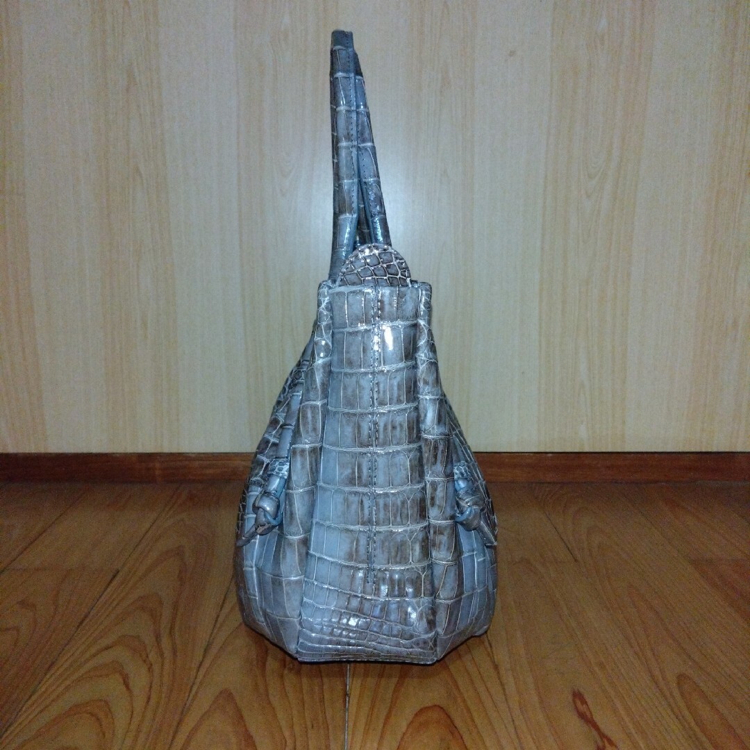 Crocodile - 《匿名配送》☆クロコダイル レザー ハンドバッグ☆の通販