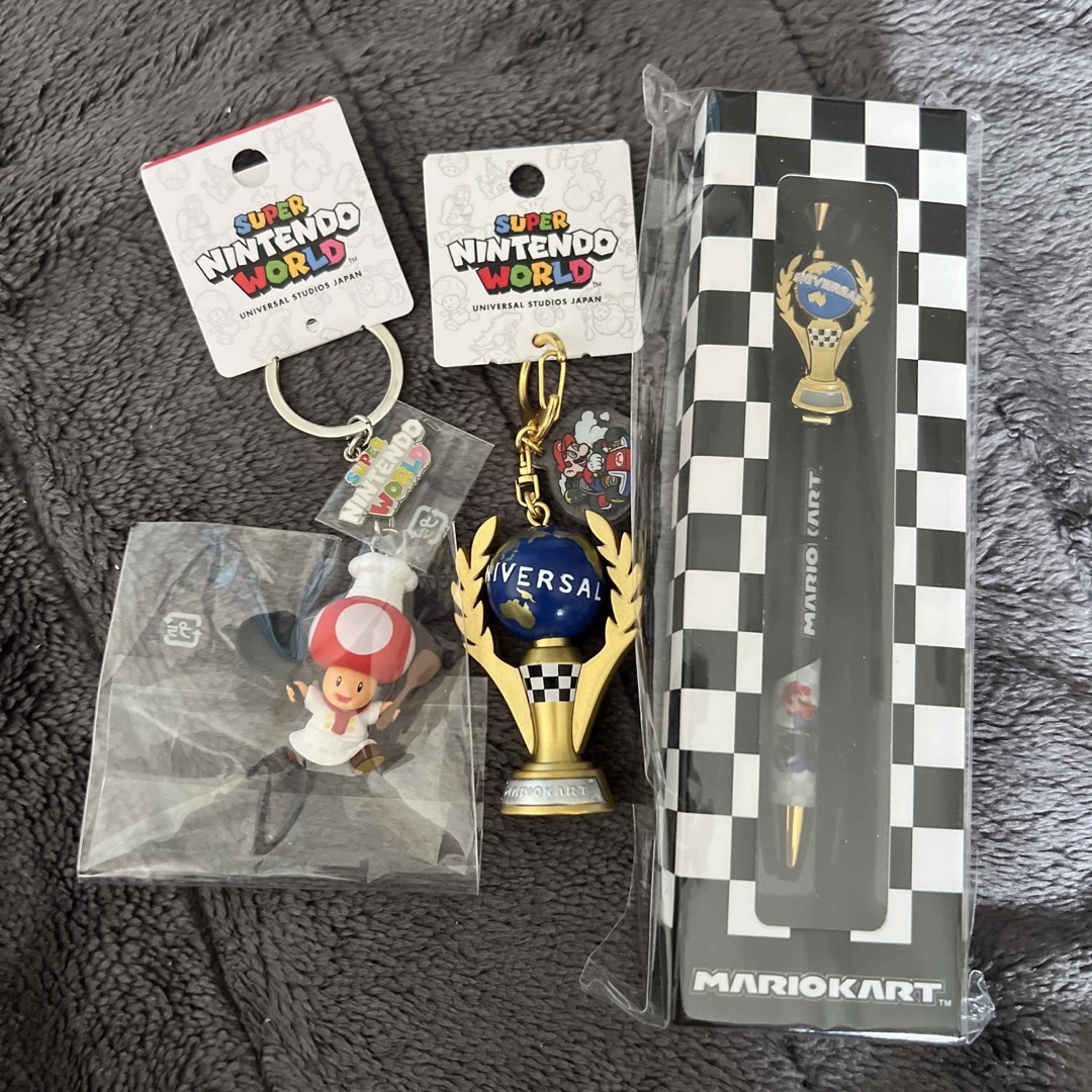 USJ マリオカート トロフィーボールペン キーチェーン シェフ USJ マリオカート トロフィーボールペン キーチェーン シェフ