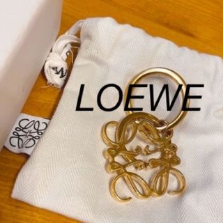 ロエベ(LOEWE)のロエベ　LOEWE アナグラム キーリング 、ゴールドチャーム(キーホルダー)