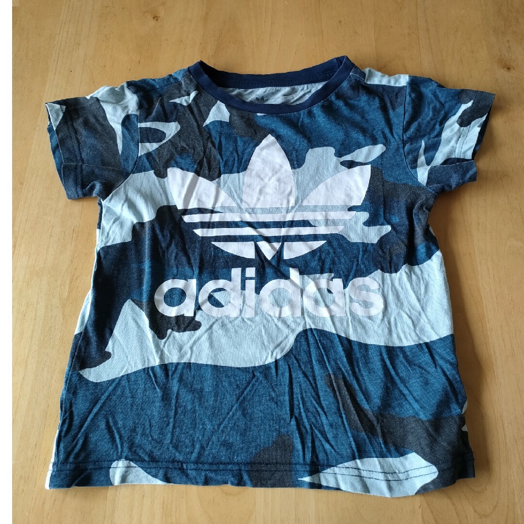 adidas(アディダス)のTシャツ　130cm キッズ/ベビー/マタニティのキッズ服男の子用(90cm~)(その他)の商品写真