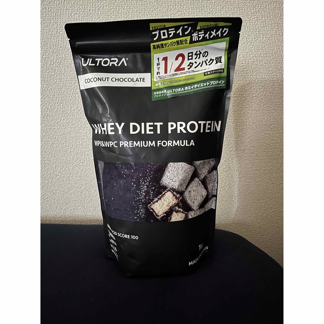 Ultra PRO(ウルトラプロ)のプロテイン ココナッツチョコレート風味 ULTORA ウルトラ 1キロ 食品/飲料/酒の健康食品(プロテイン)の商品写真