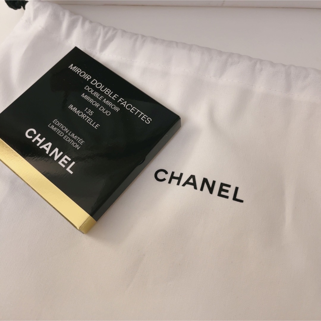 CHANEL ミロワール ドゥーブル ファセット  135 イモーテル 　ミラー