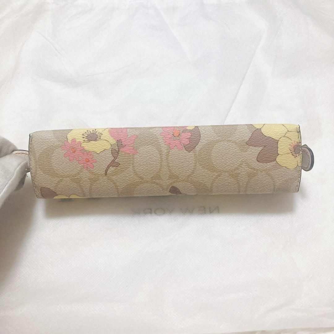 在庫有】 ✨未使用✨COACH コーチ ペンケース 筆記用具入れ フローラル 在庫有】 ✨未使用✨COACH コーチ ペンケース 筆記用具入れ フローラル