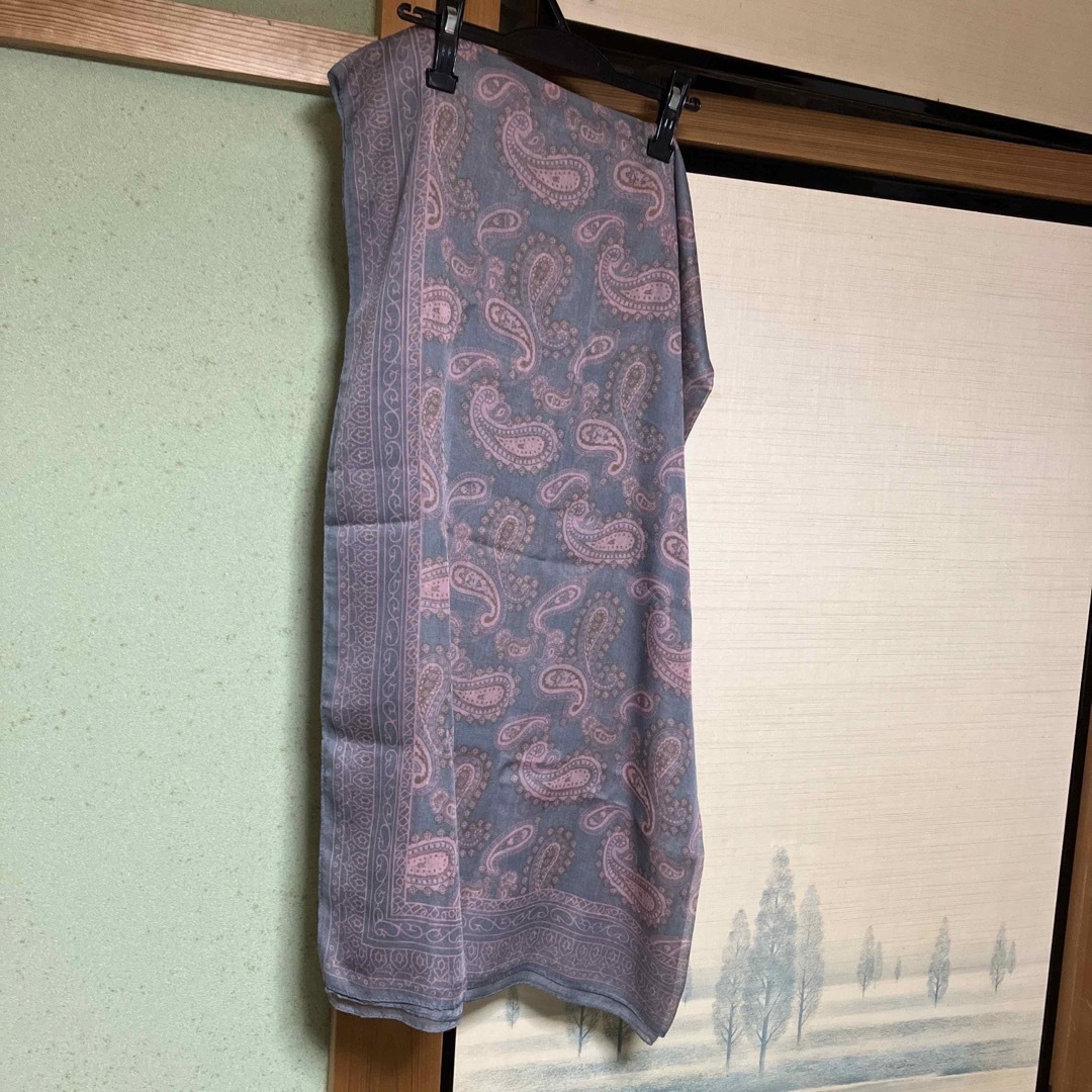 ichi(イチ)のイチ　薄手　ロングストール レディースのファッション小物(ストール/パシュミナ)の商品写真