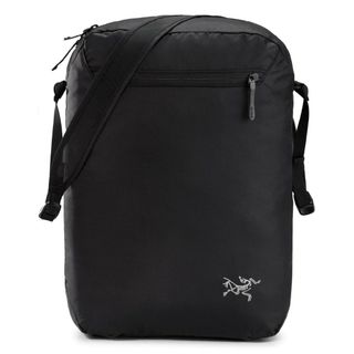 アークテリクス(ARC'TERYX)のARC'TERYX【新品】 Heliad 12L TOTE ヒリアド ブラック(トートバッグ)