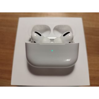 アップル(Apple)の正規品　AirPods Pro MWP22ZM/A(ヘッドフォン/イヤフォン)