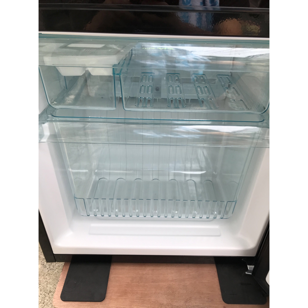 U107 ユーイング 冷凍冷蔵庫 110L 希少カラー お洒落デザイン - 冷蔵庫