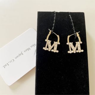 Max Mara - MaxMara Mロゴ ピアス 新品 マックスマーラの通販｜ラクマ