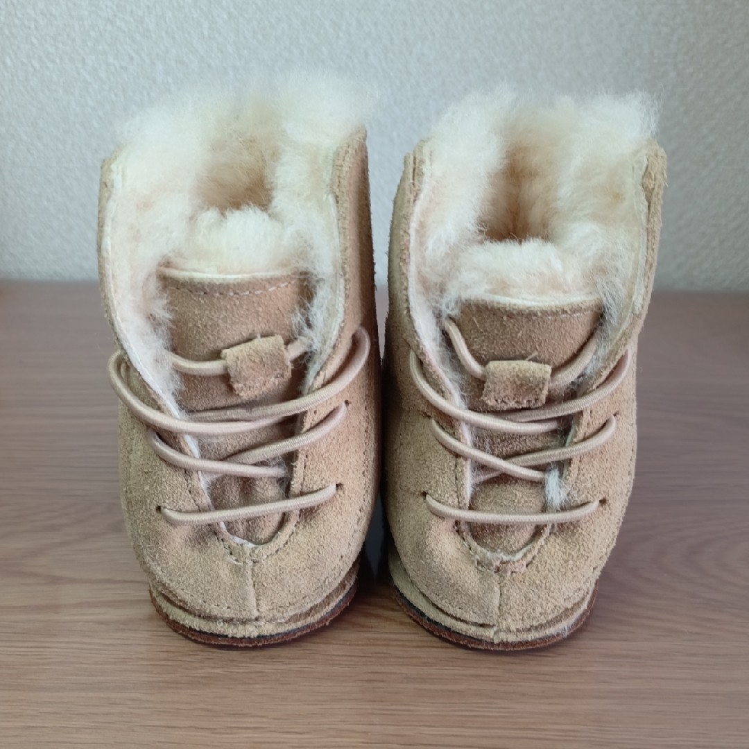 UGG(アグ)の【子供靴】UGG ムートンブーツ 11.5cm キッズ/ベビー/マタニティのベビー靴/シューズ(~14cm)(ブーツ)の商品写真