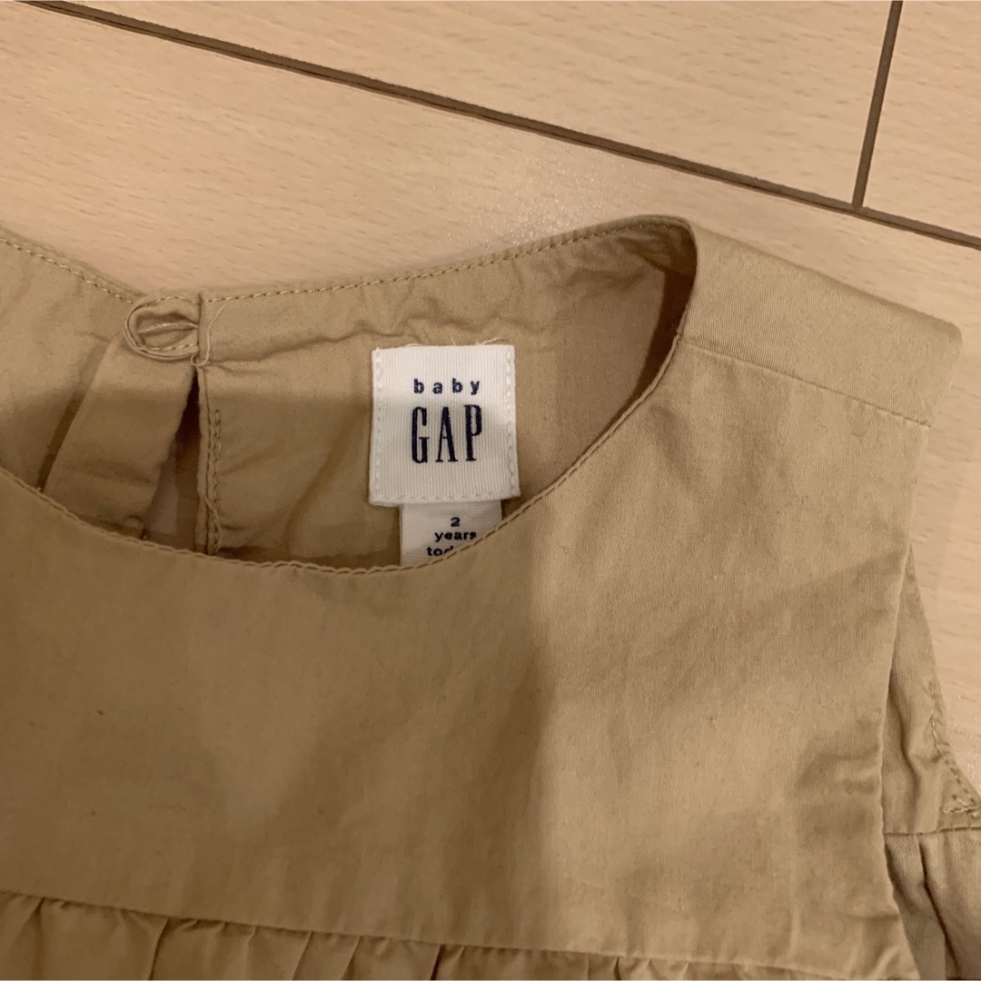 GAP(ギャップ)のGAPワンピース キッズ/ベビー/マタニティのキッズ服女の子用(90cm~)(ワンピース)の商品写真