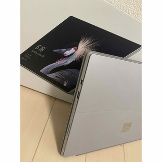 Microsoft Surface Pro 5 1796/ i5/ 256GBの通販 by ddd's shop｜ラクマ