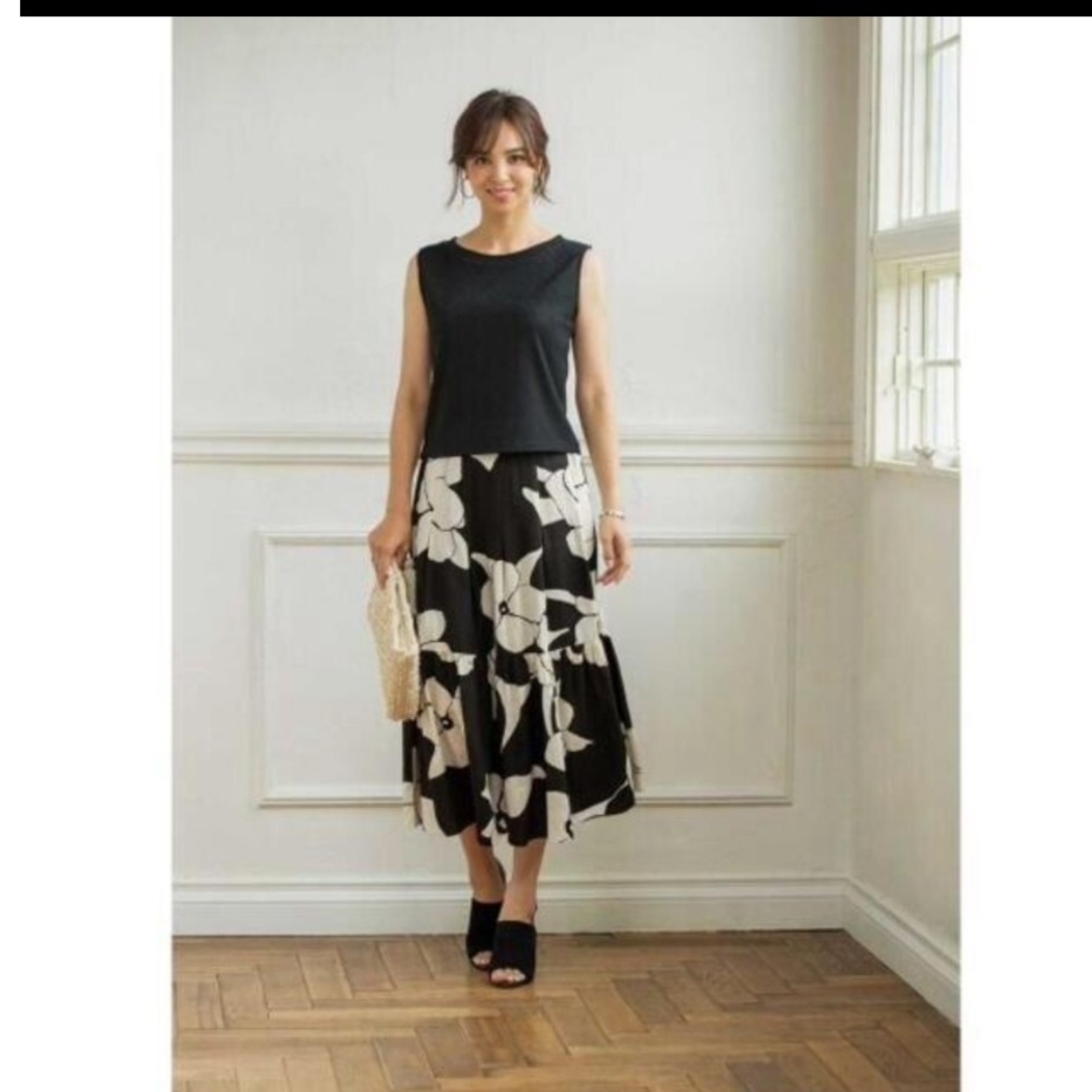 STYLE DELI(スタイルデリ)のSTYLEDELI　ビッグフラワーロングスカート レディースのスカート(ロングスカート)の商品写真