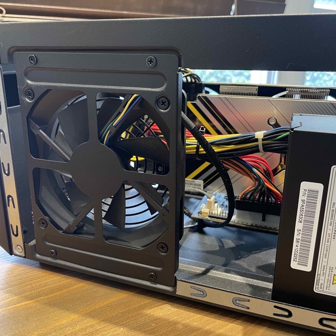 RX5700XT Mac mini2018 キーボード付き - PC周辺機器