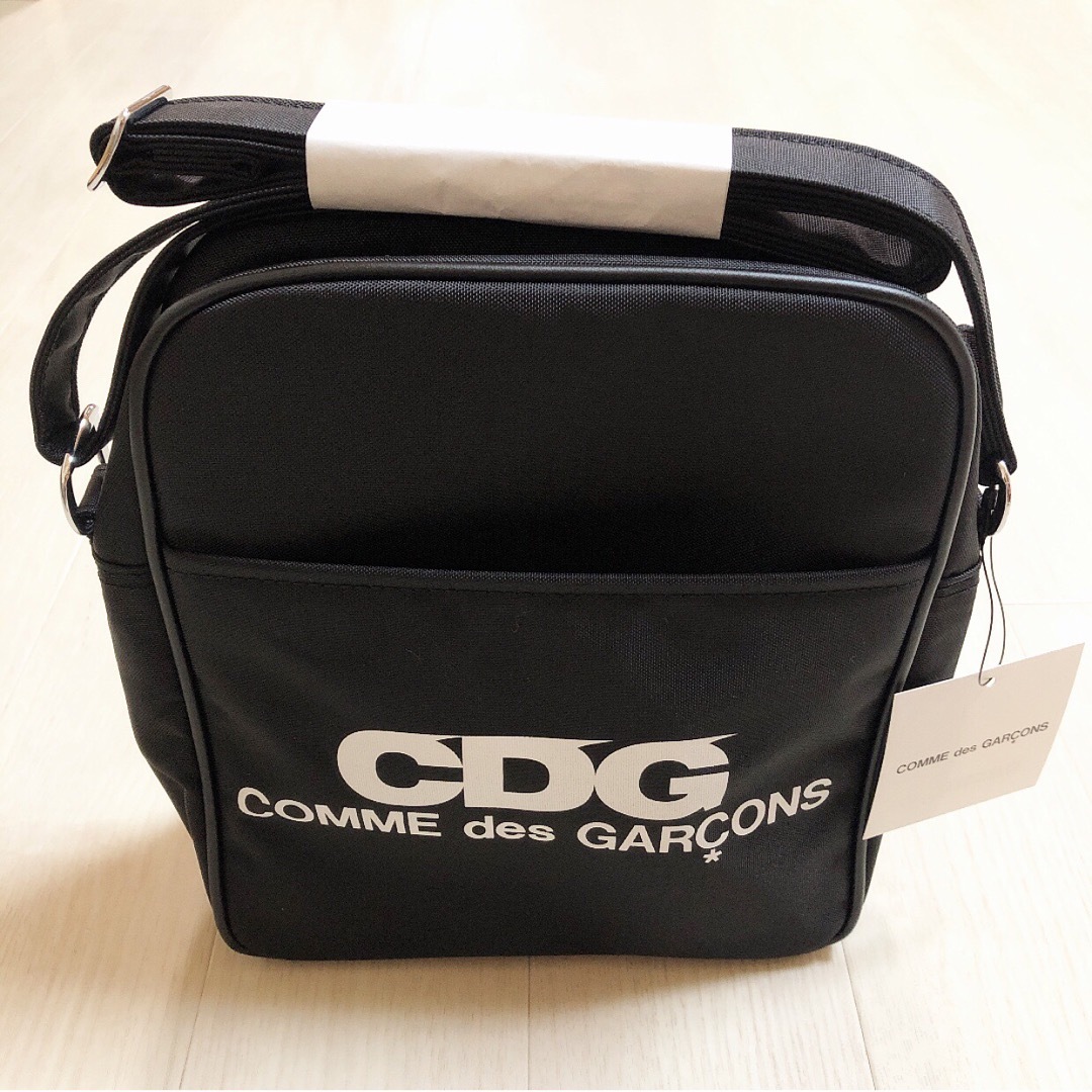 新品 コムデギャルソン CDG スモール ショルダーバッグ シュプリーム