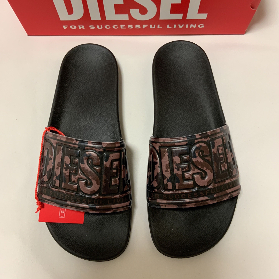 DIESEL(ディーゼル)の洗練されたデザイン　DIESEL　SA-MAYEMI CC X　ブラック　27 メンズの靴/シューズ(サンダル)の商品写真