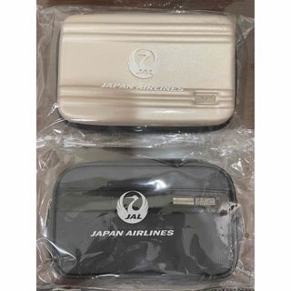 【JAL】ZERO HALLIBURTONアメニティ（2種類のものを各1セット）(旅行用品)