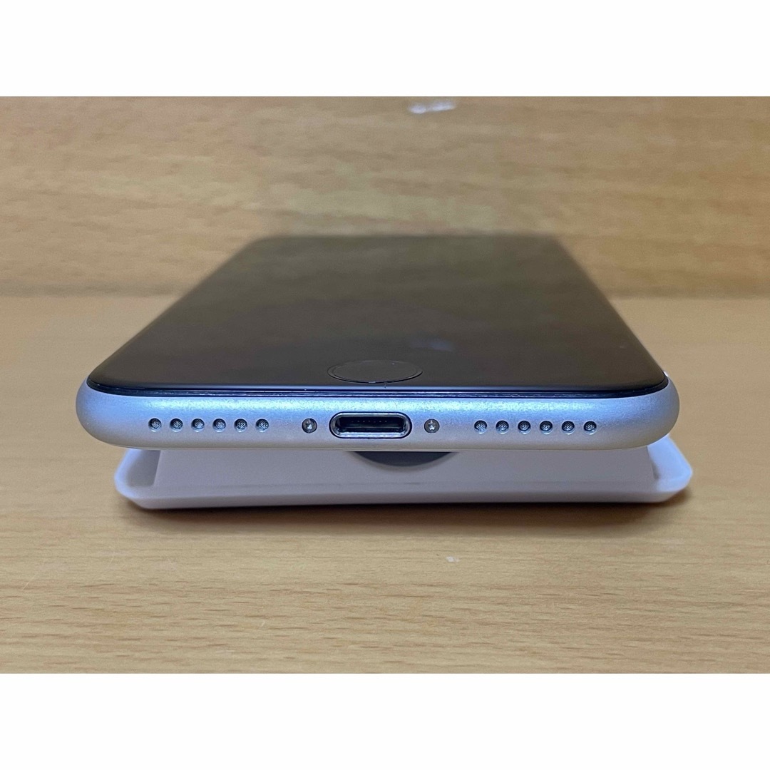 SIMフリーiPhone SE(第2世代) 64GBジャンク SIMフリーiPhone SE(第2世代) 64GBジャンク