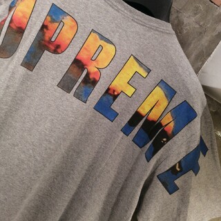 Supreme - 【XLサイズ クラッシュ】supreme シュプリーム crash T