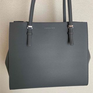 チャールズアンドキース(Charles and Keith)のCHARLES & KEITH トートバッグ チャールズアンドキース(トートバッグ)