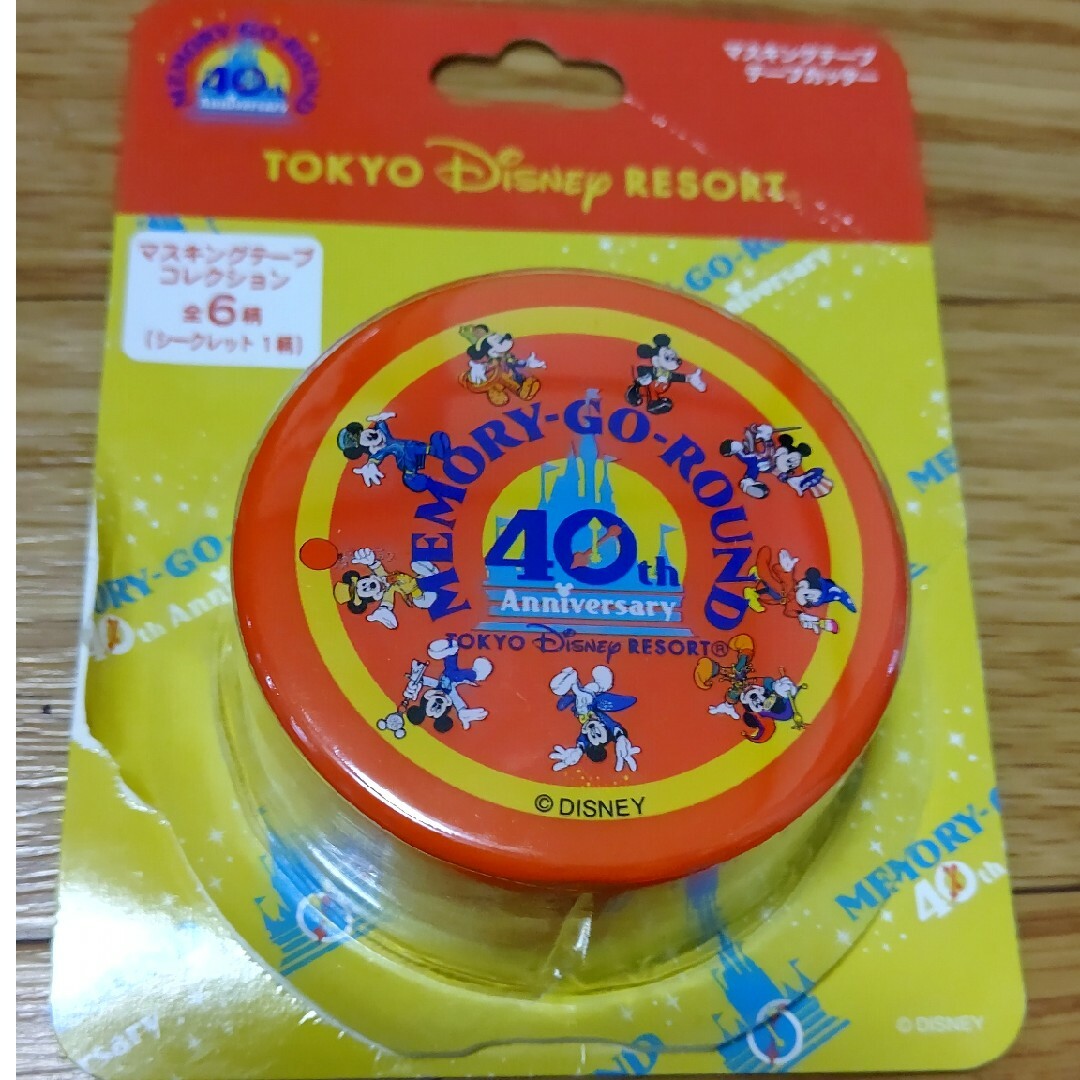 Disney(ディズニー)の東京ディズニーリゾート40周年限定マスキングテープカッター エンタメ/ホビーのコレクション(その他)の商品写真