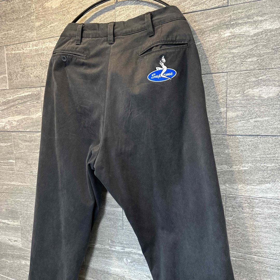 Supreme(シュプリーム)のsupreme pin up Chino Pant 32 BLACK メンズのパンツ(チノパン)の商品写真