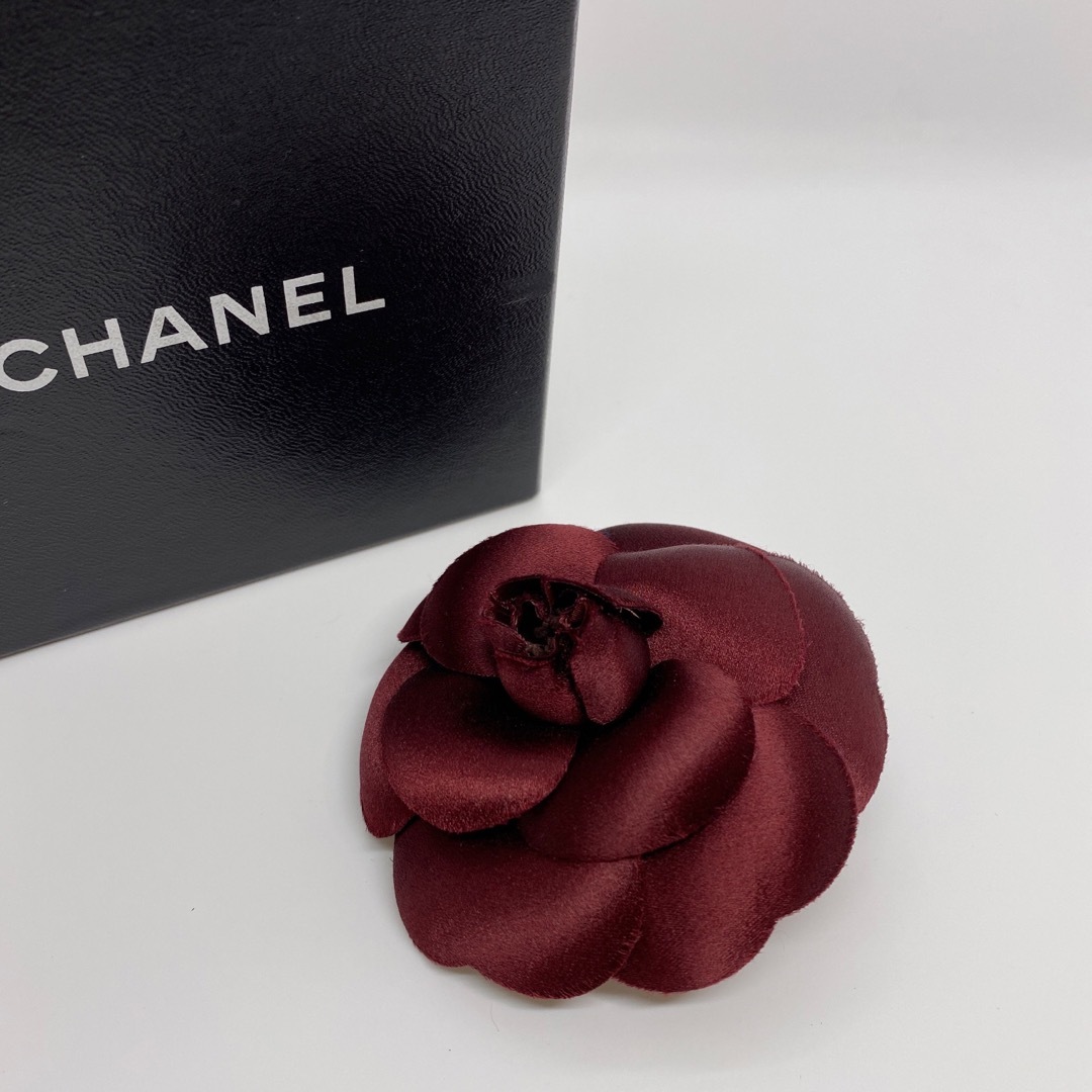 レディース［正規品］CHANEL カメリア コサージュ　ボルドー系