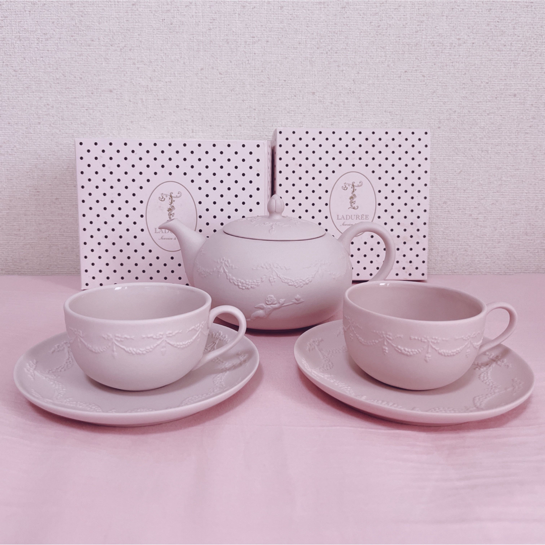 LADUREE(ラデュレ)のLADUREE 新品未使用 カップ&ソーサー ティーポット インテリア/住まい/日用品のキッチン/食器(食器)の商品写真