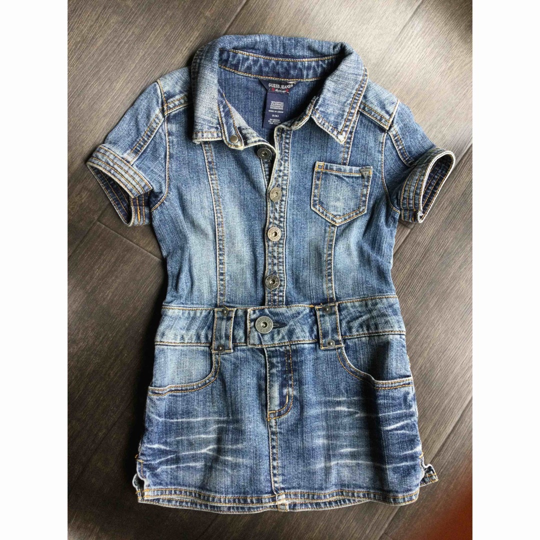 GUESS(ゲス)のGUESS kidsデニムワンピ キッズ/ベビー/マタニティのキッズ服女の子用(90cm~)(ワンピース)の商品写真