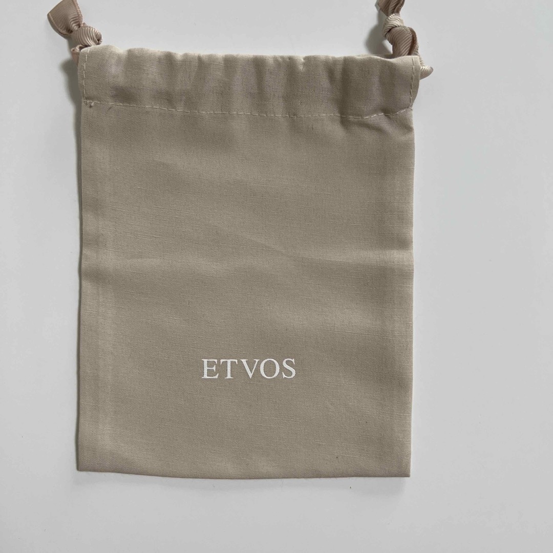 ETOVS 巾着ポーチ　匿名発送 レディースのファッション小物(ポーチ)の商品写真