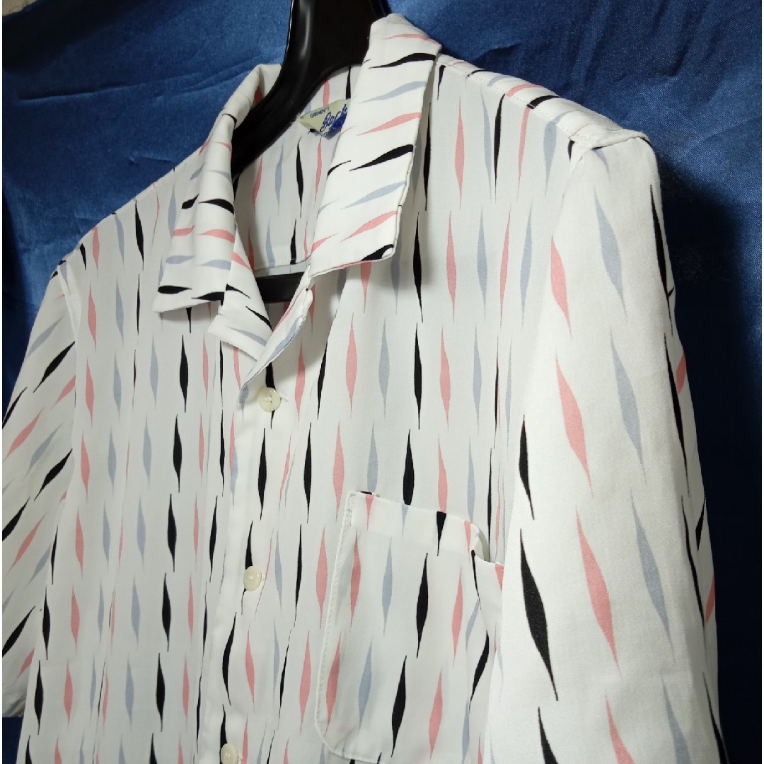 ロカビリー　ビンテージ風　オープンカラーシャツ メンズのトップス(シャツ)の商品写真