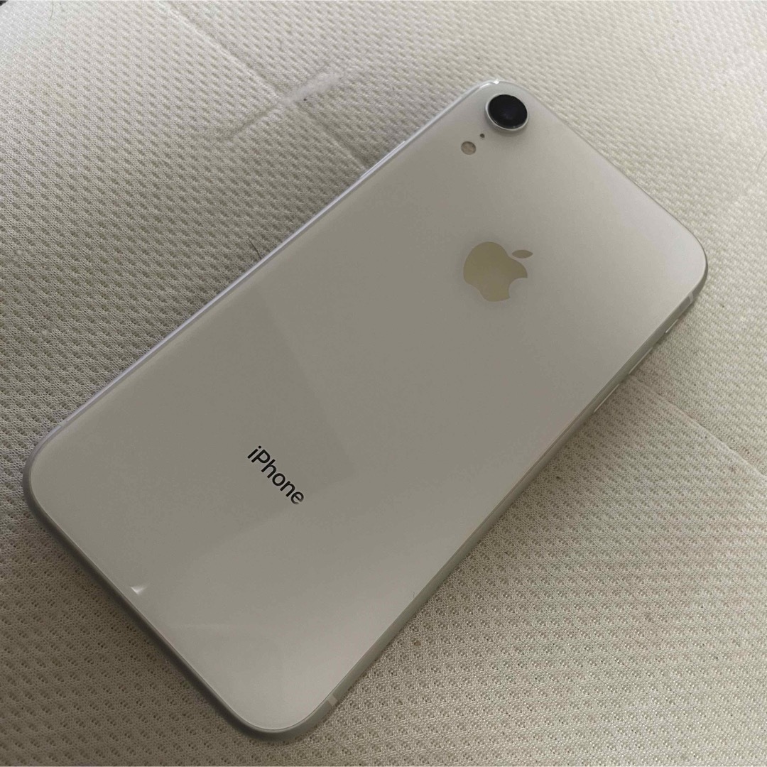 香港版 シャッター音無!SIMフリー iPhoneXR 256G 白 香港版 シャッター音無!SIMフリー iPhoneXR 256G 白
