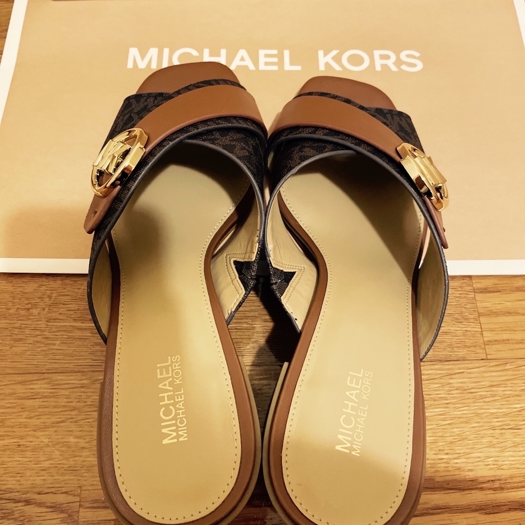 Michael Kors - 【もちもち様専用】マイケルコース サンダル ブラウン ...