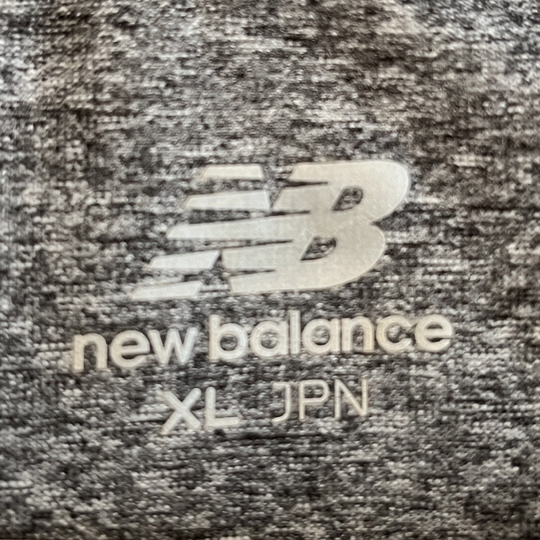 New Balance(ニューバランス)のニューバランス NB Tシャツ ロゴ グレー XL スポーツ/アウトドアのランニング(ウェア)の商品写真