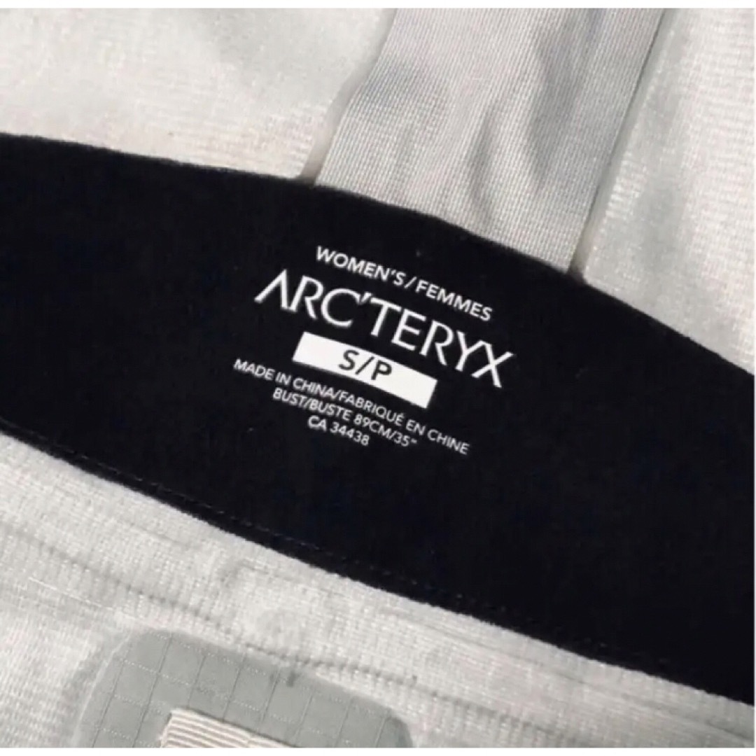 ARC'TERYX(アークテリクス)の◆専用です◆美品◆ARC'TERYX◆センチネルジャケット◆GORE-TEX レディースのジャケット/アウター(ナイロンジャケット)の商品写真