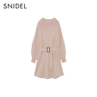 スナイデル(SNIDEL)のSNIDEL スナイデル ファーライクベルティッドニットワンピース(ひざ丈ワンピース)