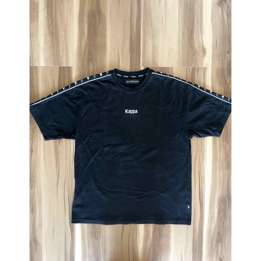 Kappa(カッパ)のKappa ラインロゴ　半袖　黒　ヴィンテージ90s 古着　レトロ　昭和 メンズのトップス(Tシャツ/カットソー(半袖/袖なし))の商品写真