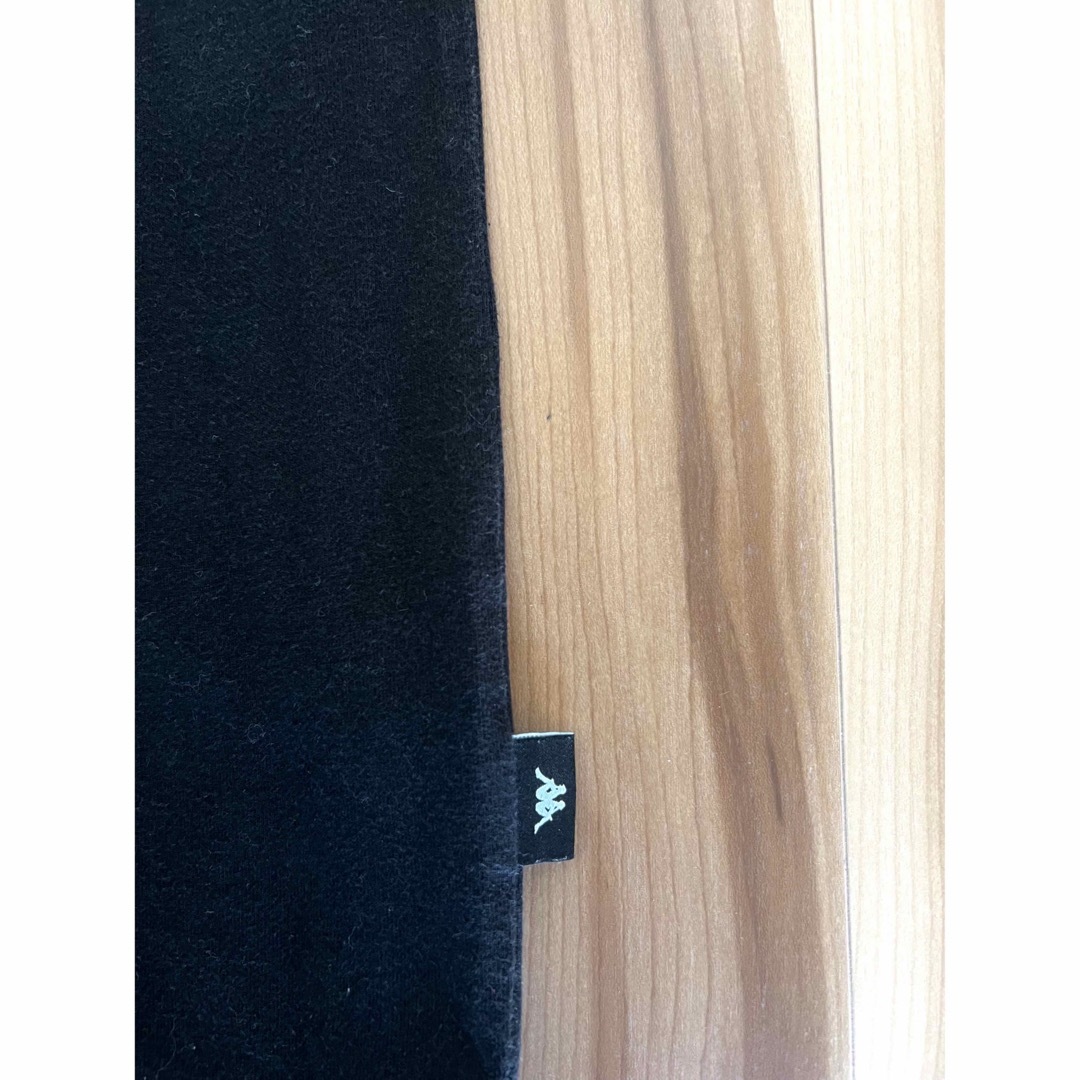 Kappa(カッパ)のKappa ラインロゴ　半袖　黒　ヴィンテージ90s 古着　レトロ　昭和 メンズのトップス(Tシャツ/カットソー(半袖/袖なし))の商品写真