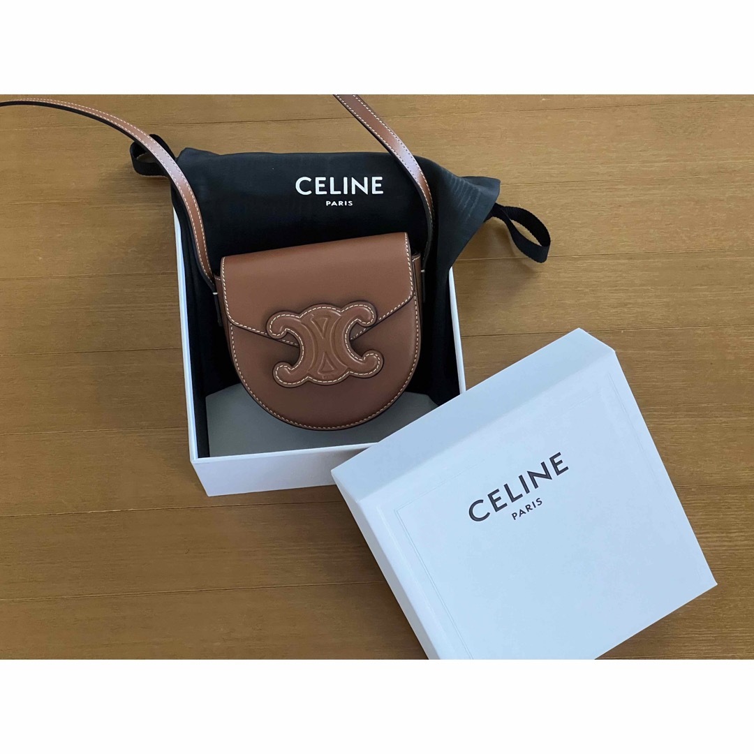 ♡CELINE♡おまけ付き  ミニブザスキュイルトリオンフ