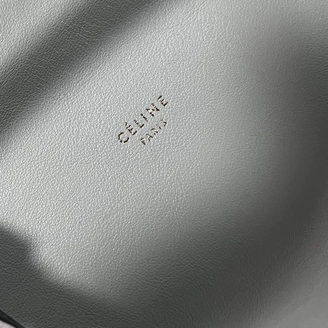 celine(セリーヌ)のセリーヌ　celine  バッグ レディースのバッグ(ハンドバッグ)の商品写真