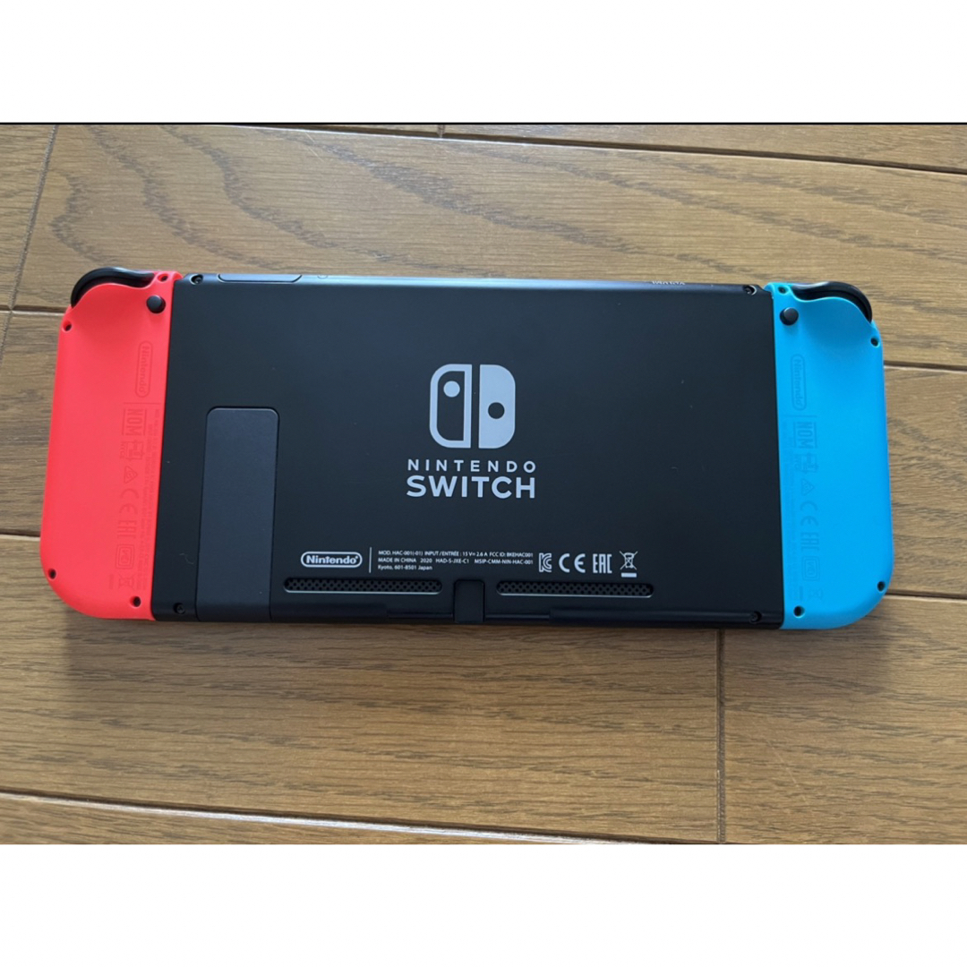 任天堂 Switch JOY-CON（L）ネオンブルー／（R）ネオンレッド 新型