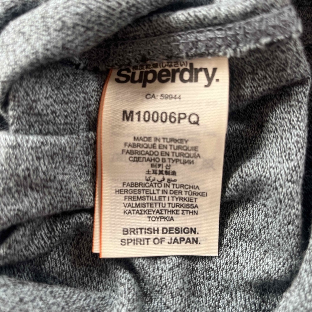 新品　スーパードライ　Superdry Tシャツ メンズのトップス(Tシャツ/カットソー(半袖/袖なし))の商品写真