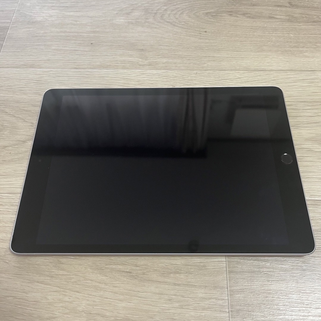 iPad 第9世代 Wi-Fiモデル 64GB シルバー 1