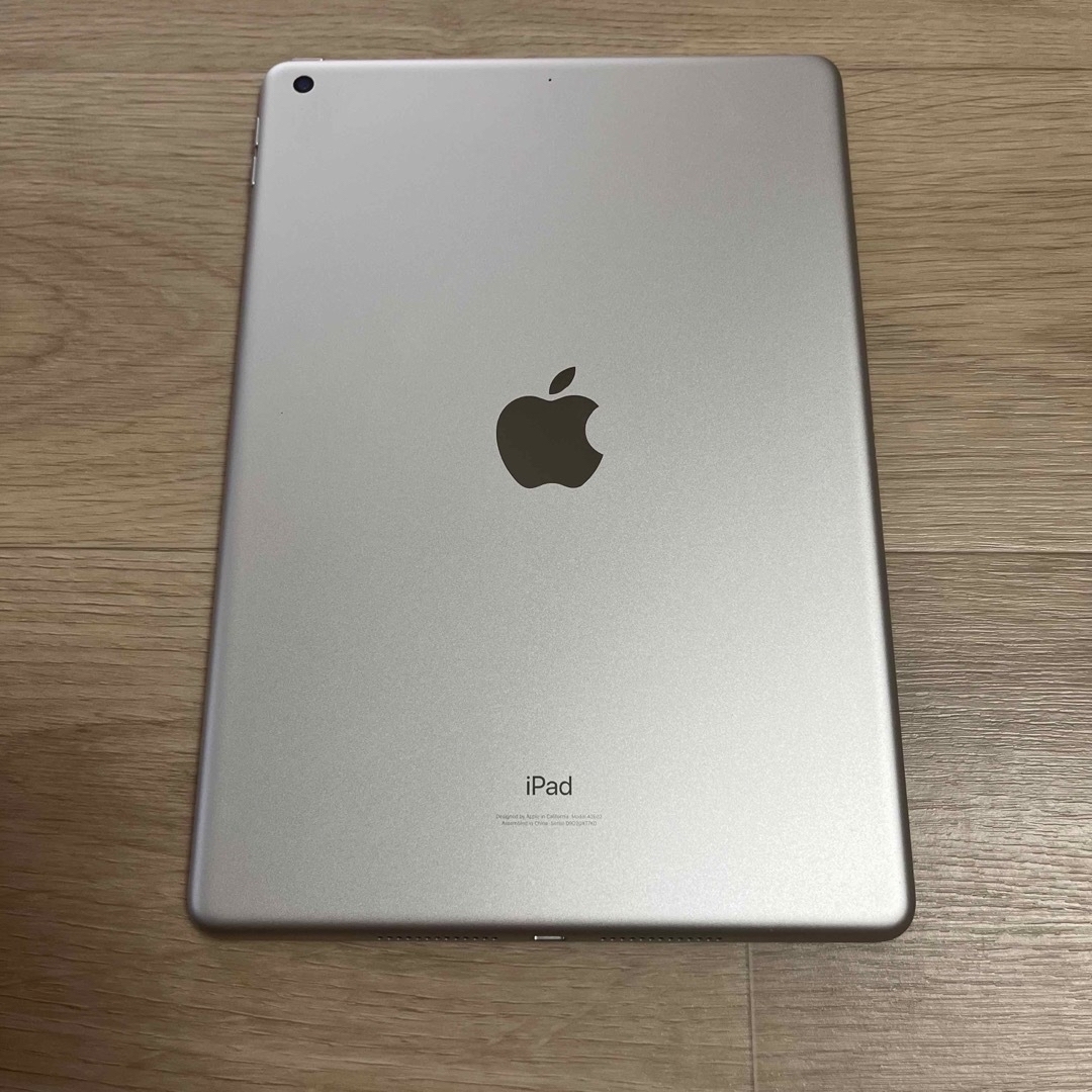 iPad 第9世代 Wi-Fiモデル 64GB シルバー 2