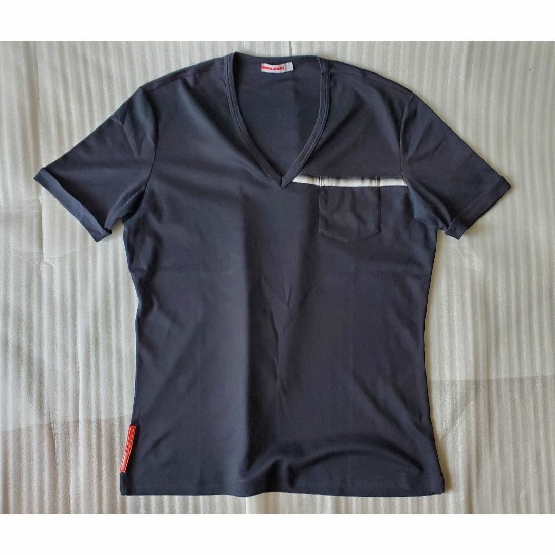 プラダスポーツPRADA半袖VネックTシャツ黒L直営店購入品クリーニング済 | フリマアプリ ラクマ